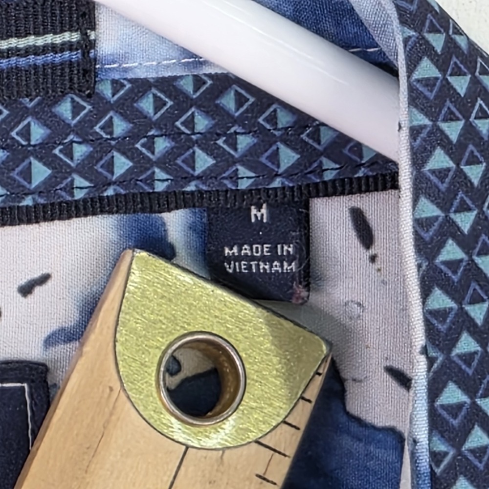 7 Diamonds Higher Love 4 Way Stretch Woven Shirt Men's M Blue Geometric Pattern - Picture 5 of 10